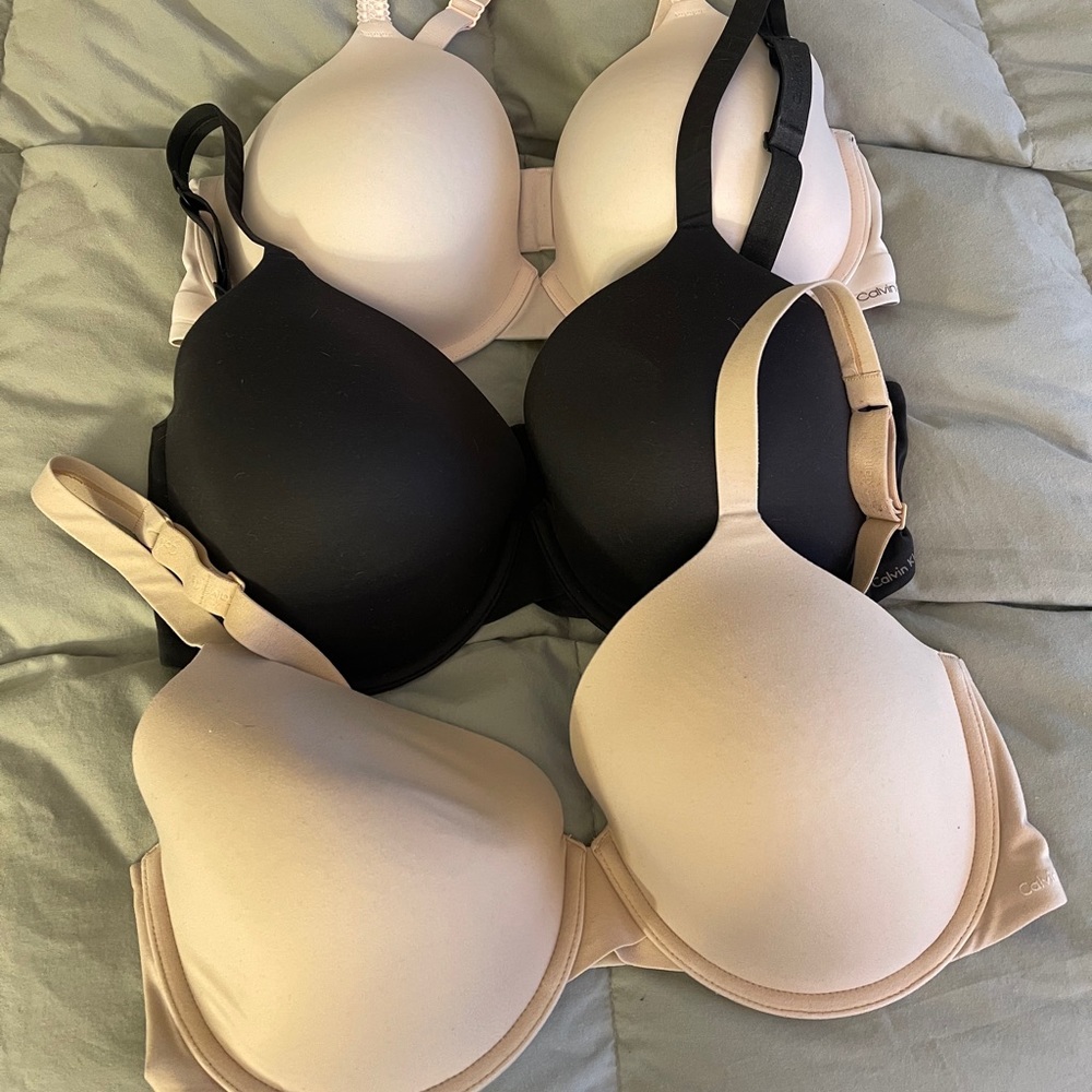 3 Calvin Klein bras - full coverage 36DD